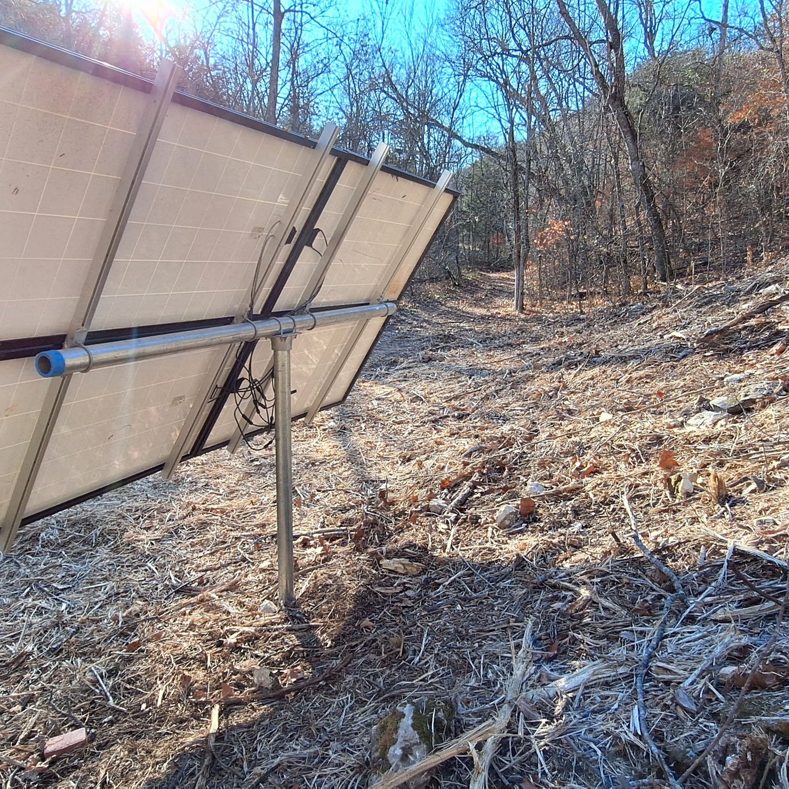 Adjustable Solar Panel 3" Pole Mount - 4x Solar Panels (With Modules) 1440 Watt Array