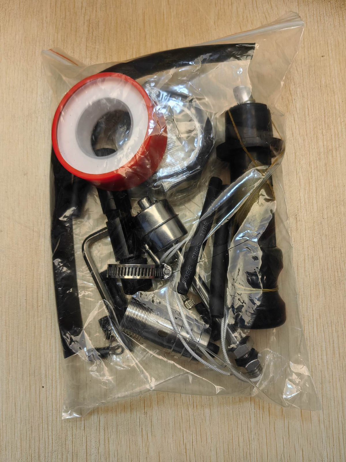 96V DC Solar Submersible Deep Well Screw Pump with MPPT Charge Controller