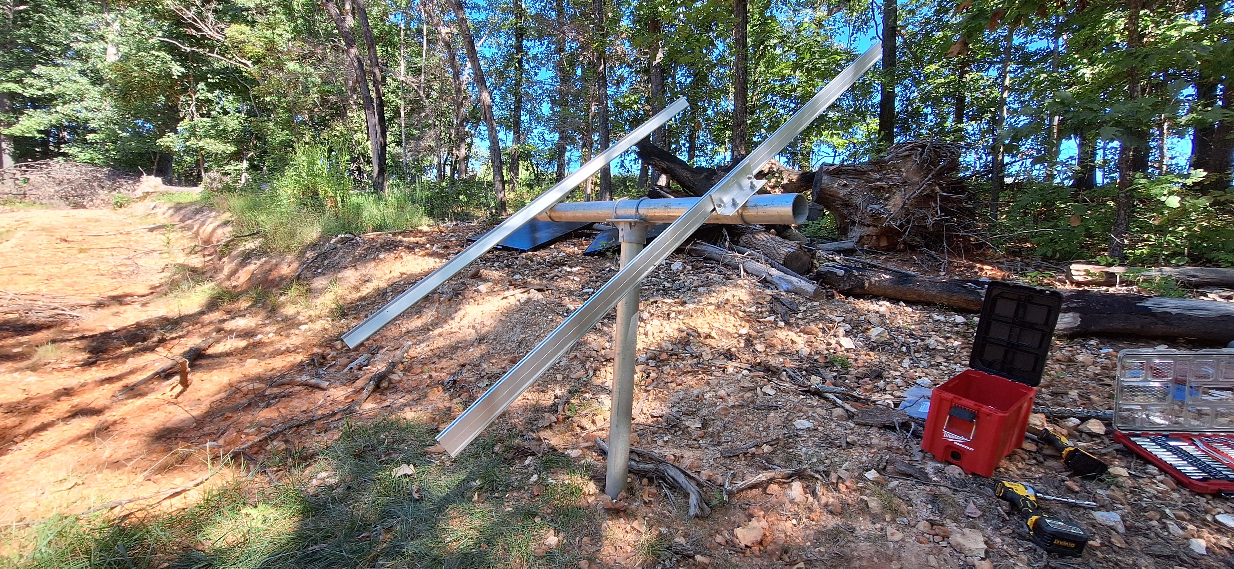 Adjustable Solar Panel 3" Pole Mount - 2x Solar Panels (With Modules) 730W Array