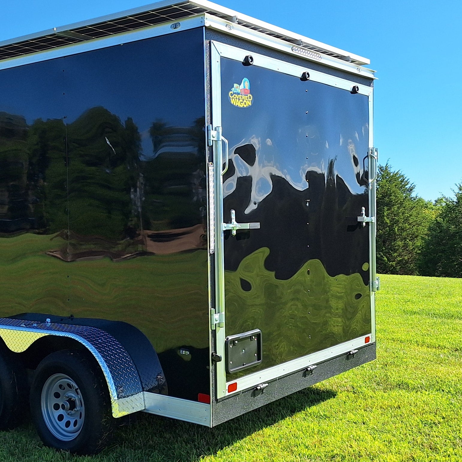 12' Enclosed SOLAR POWERED Offgrid Self-Sufficient Trailer BASE MODEL