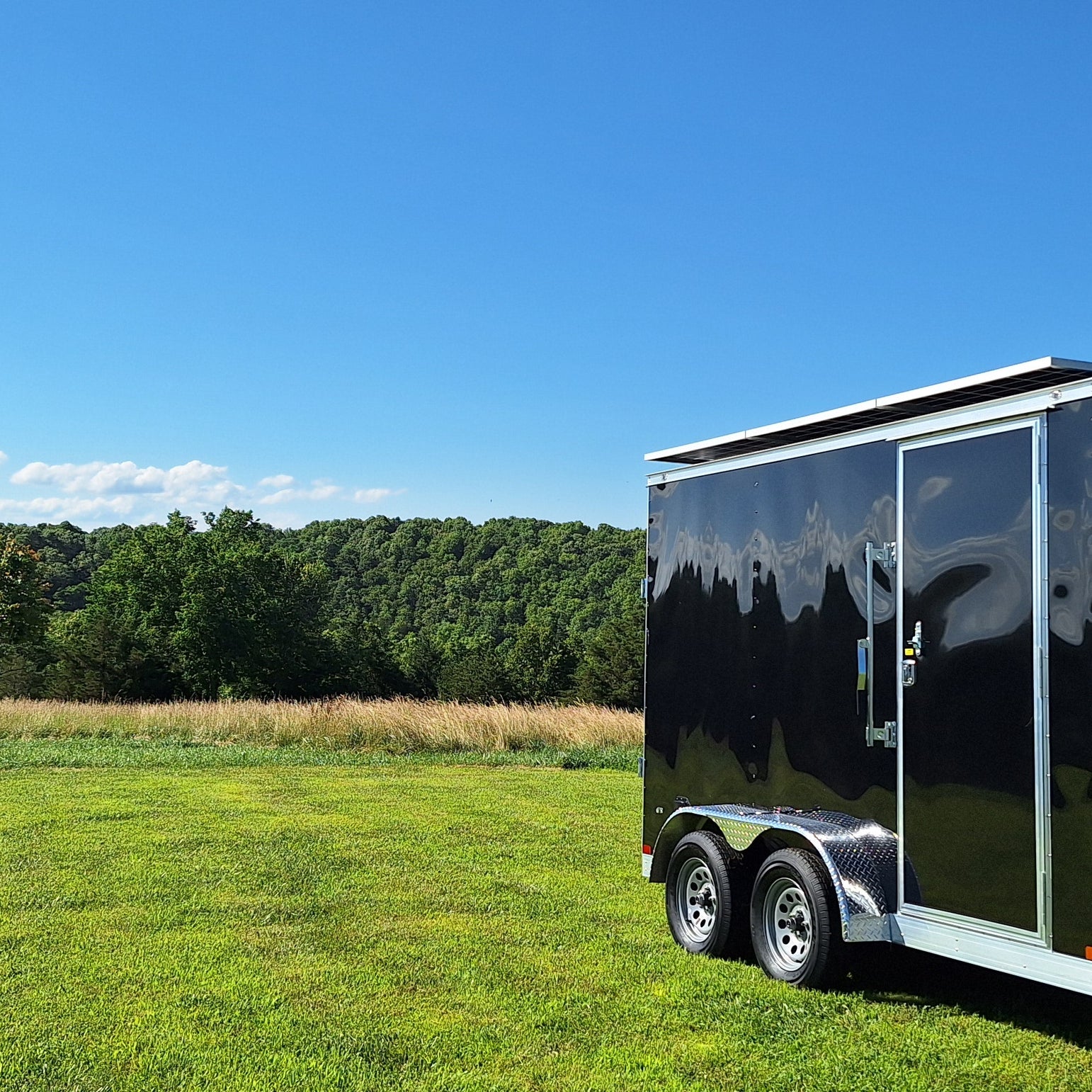 12' Enclosed SOLAR POWERED Offgrid Self-Sufficient Trailer BASE MODEL